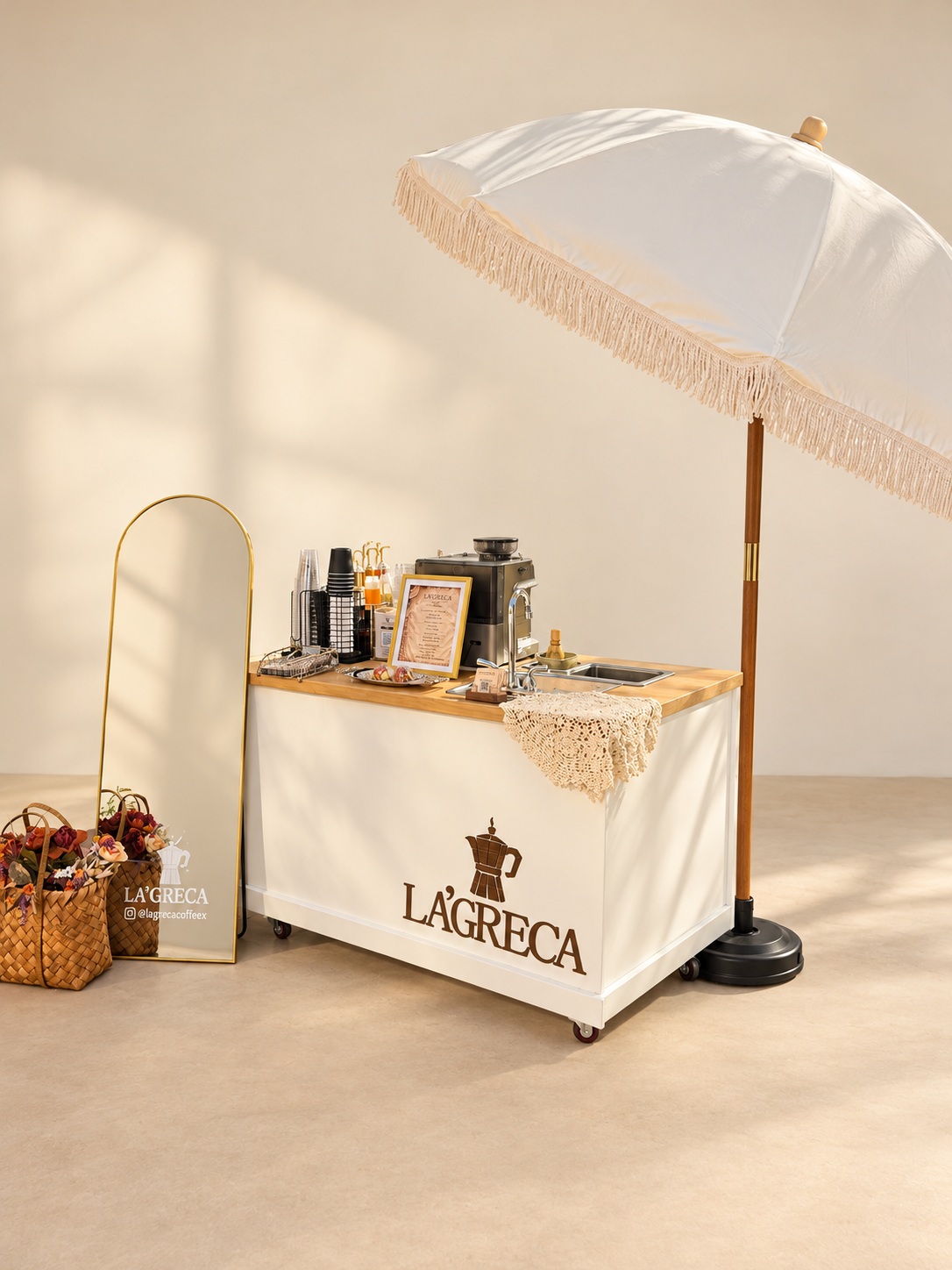 La’Greca coffee cart with ivory umbrella and branded mirror